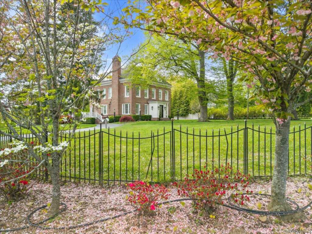 1162 North Avenue, New Rochelle, NY 10804 - Photo 30 of 34