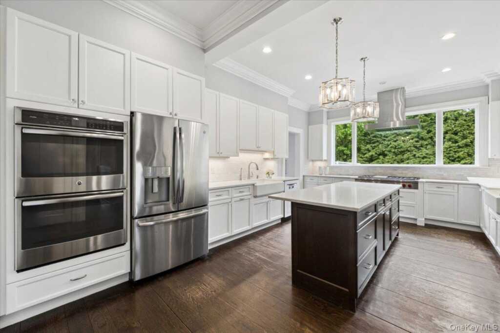 1162 North Avenue, New Rochelle, NY 10804 - Photo 6 of 34
