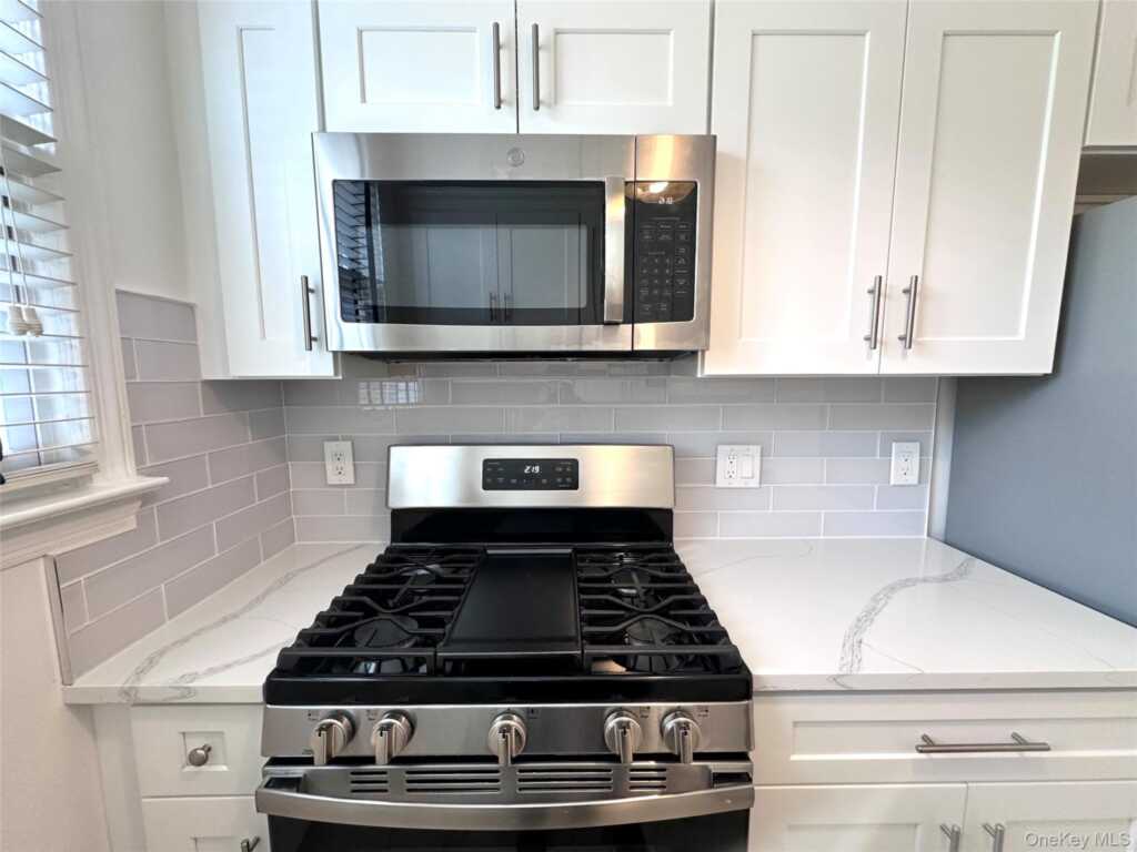 95 North Broadway, Unit #C2-1, White Plains, NY 10603 - Photo 3 of 17