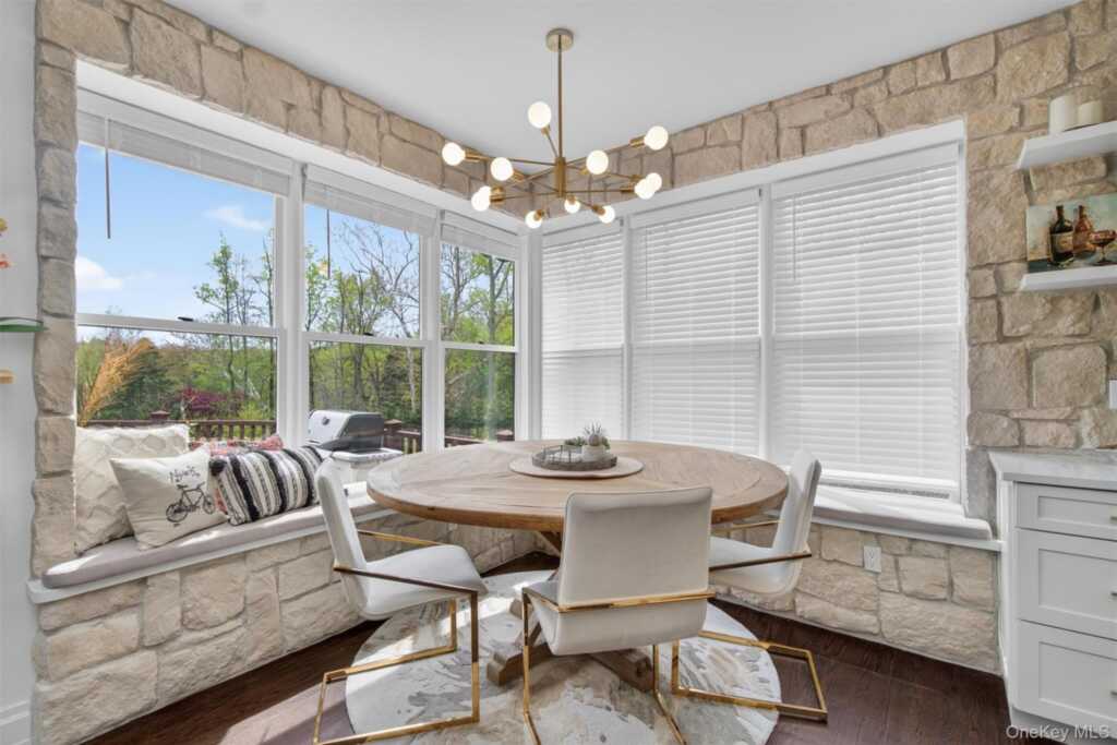 237 South Mountain Road, New City, NY 10956 - Photo 12 of 50