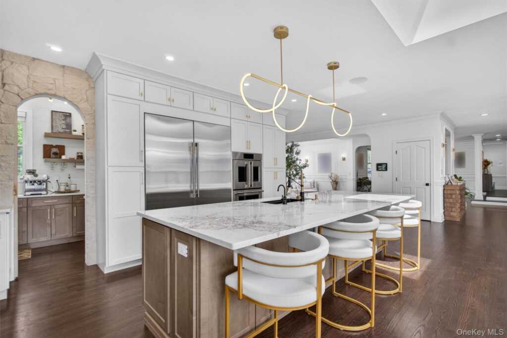 237 South Mountain Road, New City, NY 10956 - Photo 14 of 50