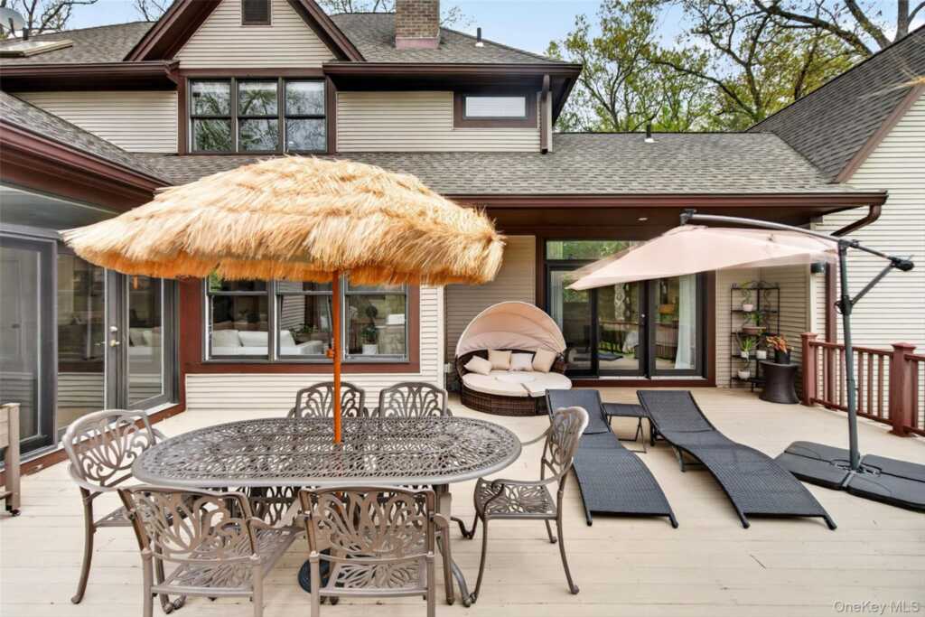 237 South Mountain Road, New City, NY 10956 - Photo 40 of 50