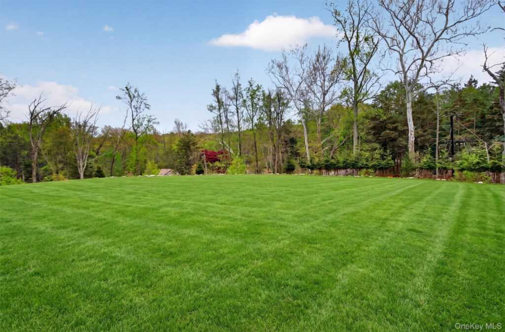 237 South Mountain Road, New City, NY 10956 - Photo 42 of 50