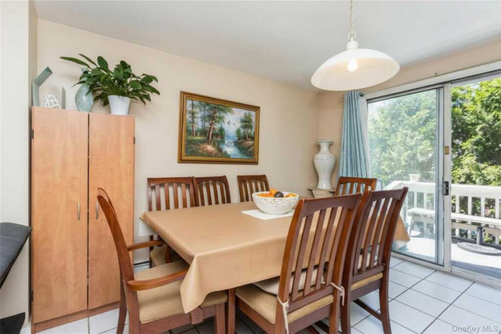 148 Lincoln Avenue, New Rochelle, NY 10801 - Photo 5 of 17
