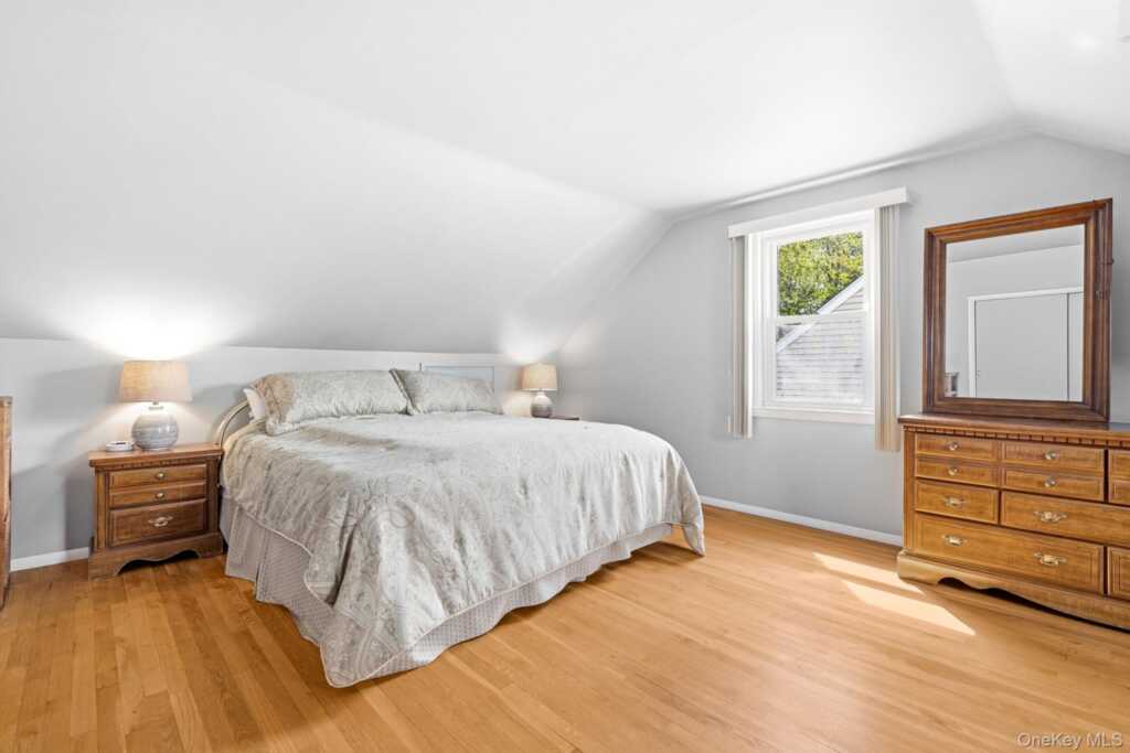 95 Smith Avenue, White Plains, NY 10605 - Photo 19 of 43