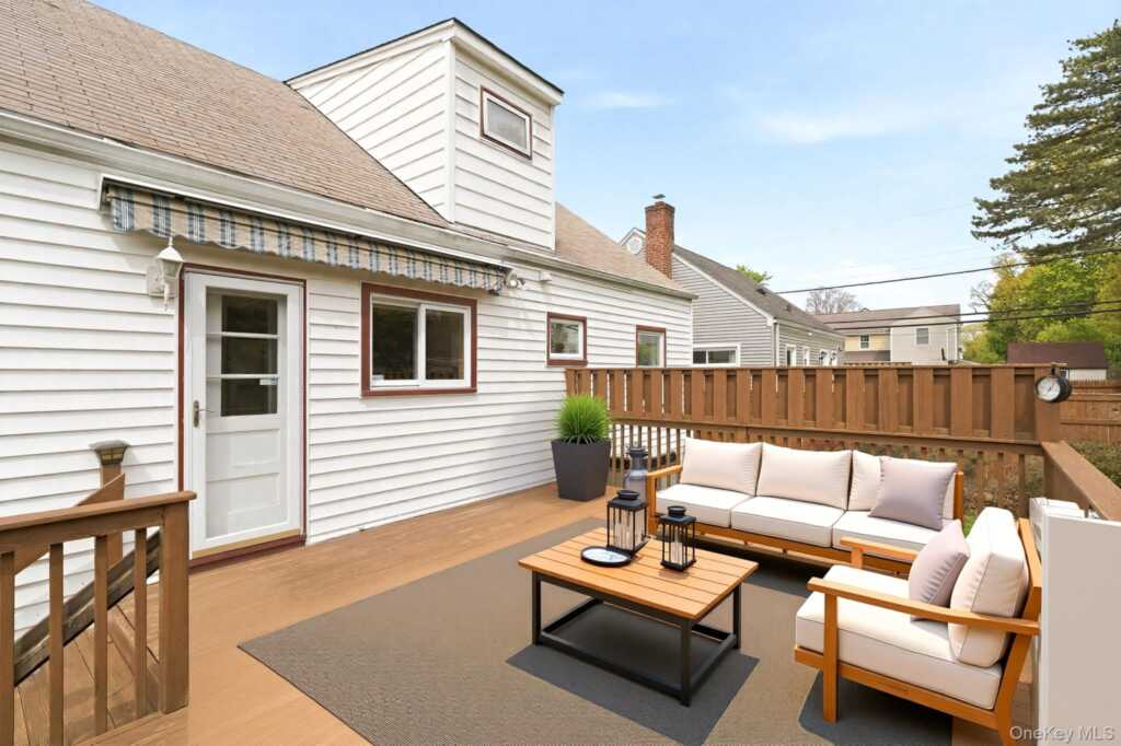 95 Smith Avenue, White Plains, NY 10605 - Photo 30 of 43
