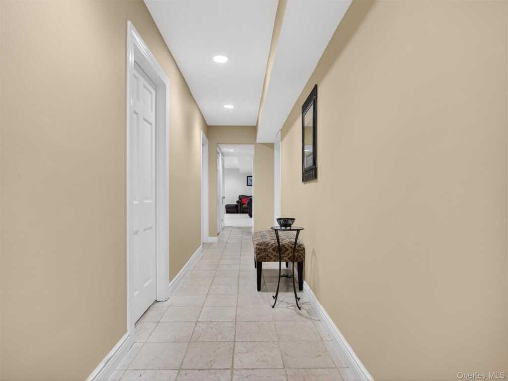58A New Hempstead Road, New City, NY 10956 - Photo 21 of 26