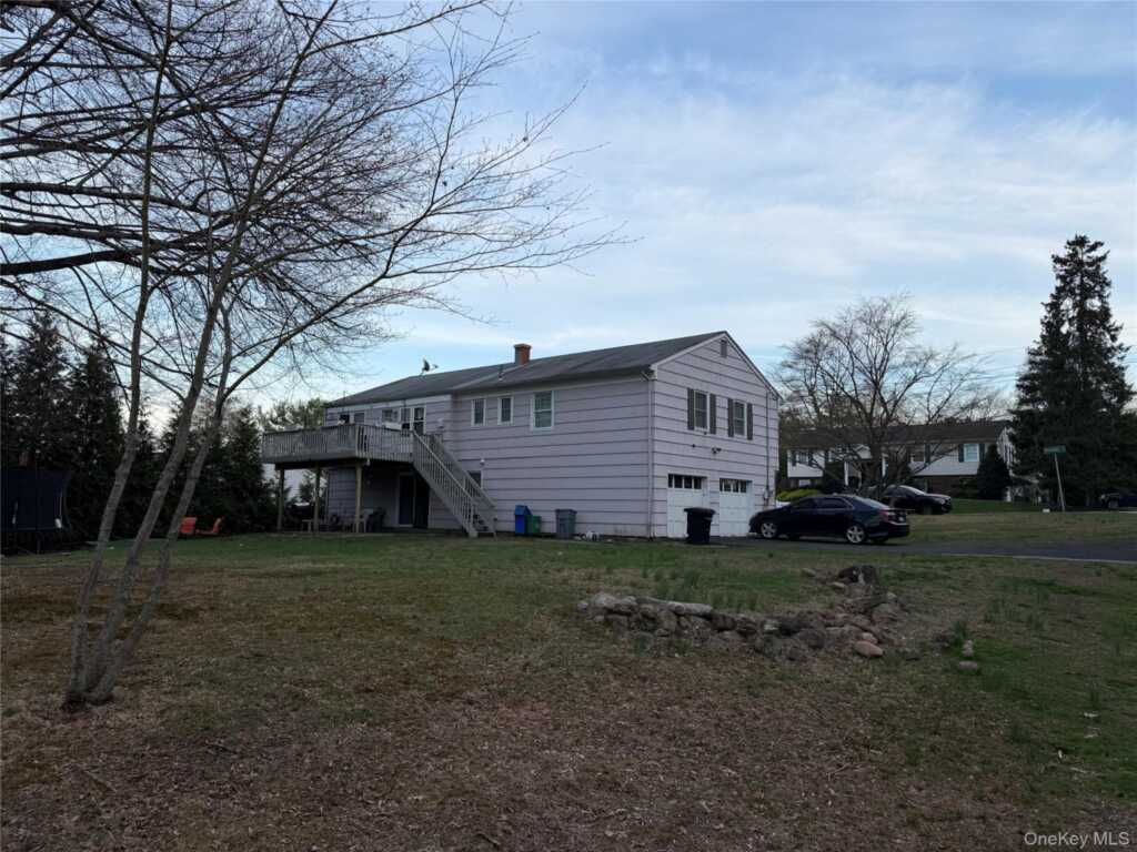 22 Rosemont Drive, New City, NY 10956 - Photo 16 of 17