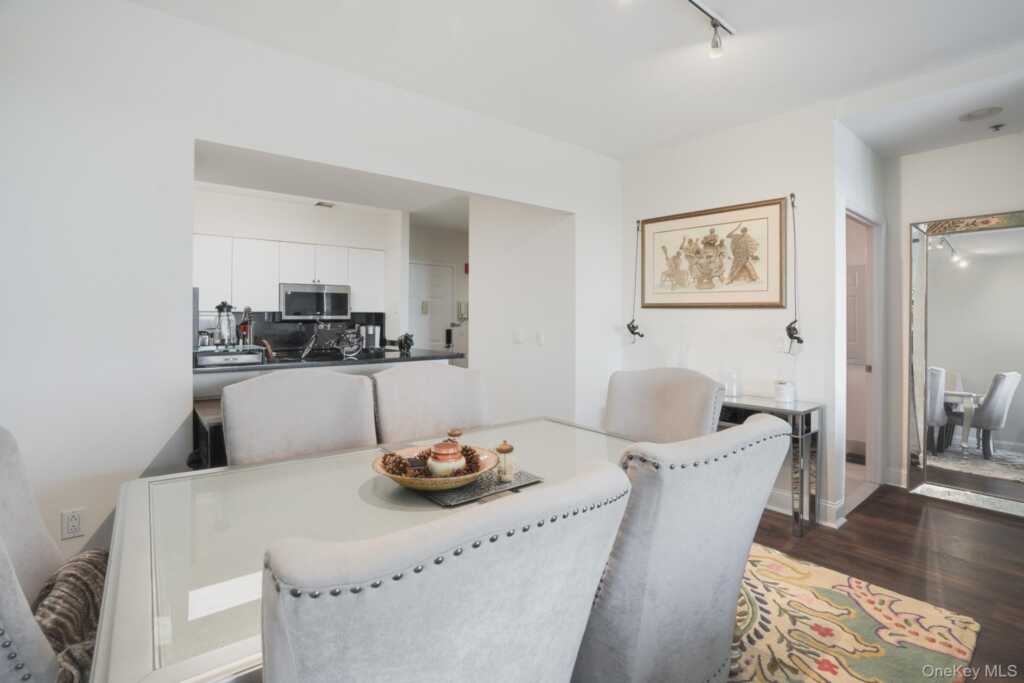 100 New Roc City Plaza, Unit #403, New Rochelle, NY 10801 - Photo 17 of 30