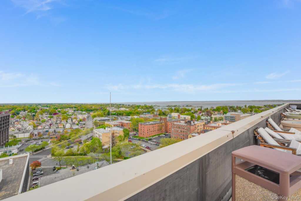 100 New Roc City Plaza, Unit #403, New Rochelle, NY 10801 - Photo 28 of 30