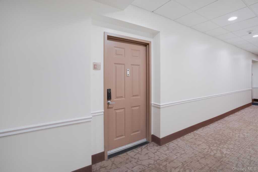 100 New Roc City Plaza, Unit #403, New Rochelle, NY 10801 - Photo 5 of 30