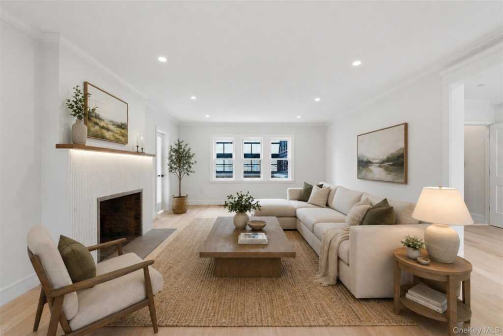 40 Calhoun Avenue, New Rochelle, NY 10801 - Photo 11 of 49