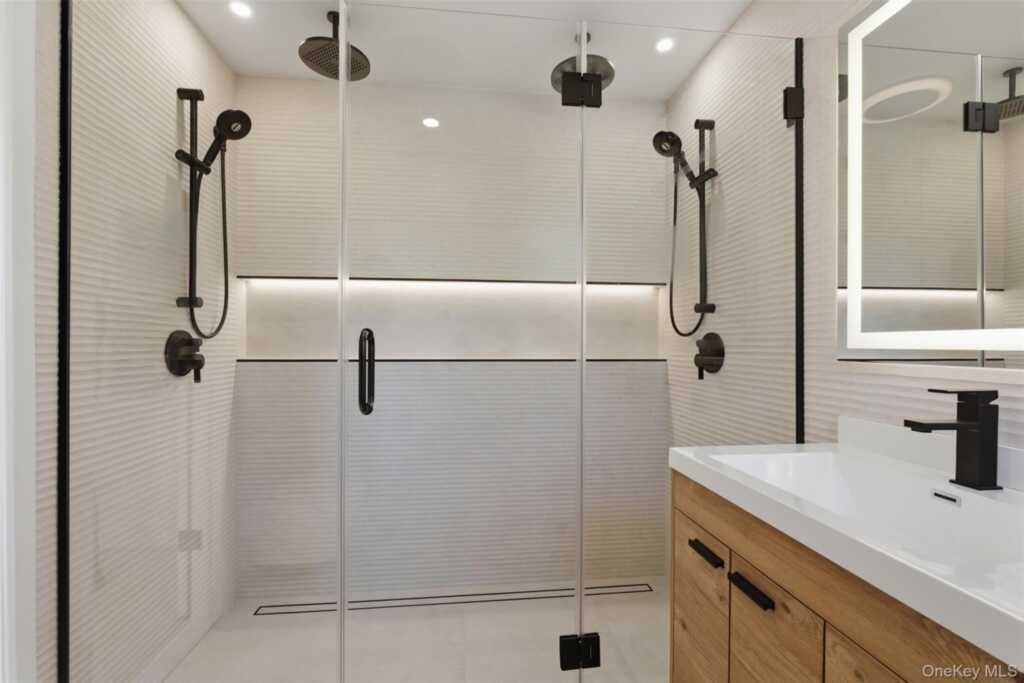 40 Calhoun Avenue, New Rochelle, NY 10801 - Photo 24 of 49