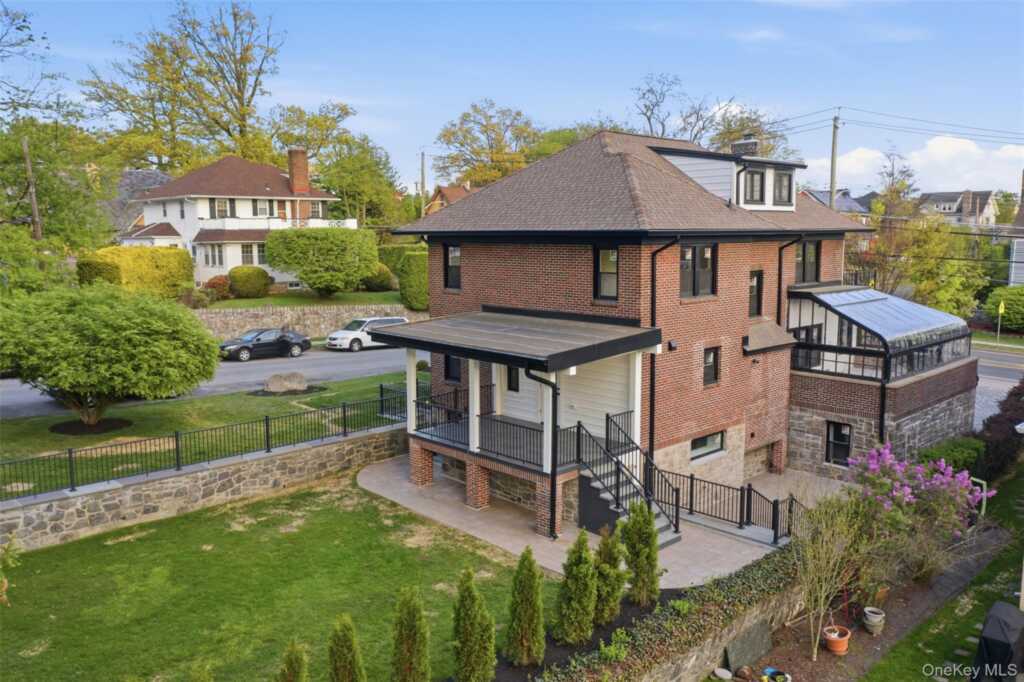 40 Calhoun Avenue, New Rochelle, NY 10801 - Photo 44 of 49