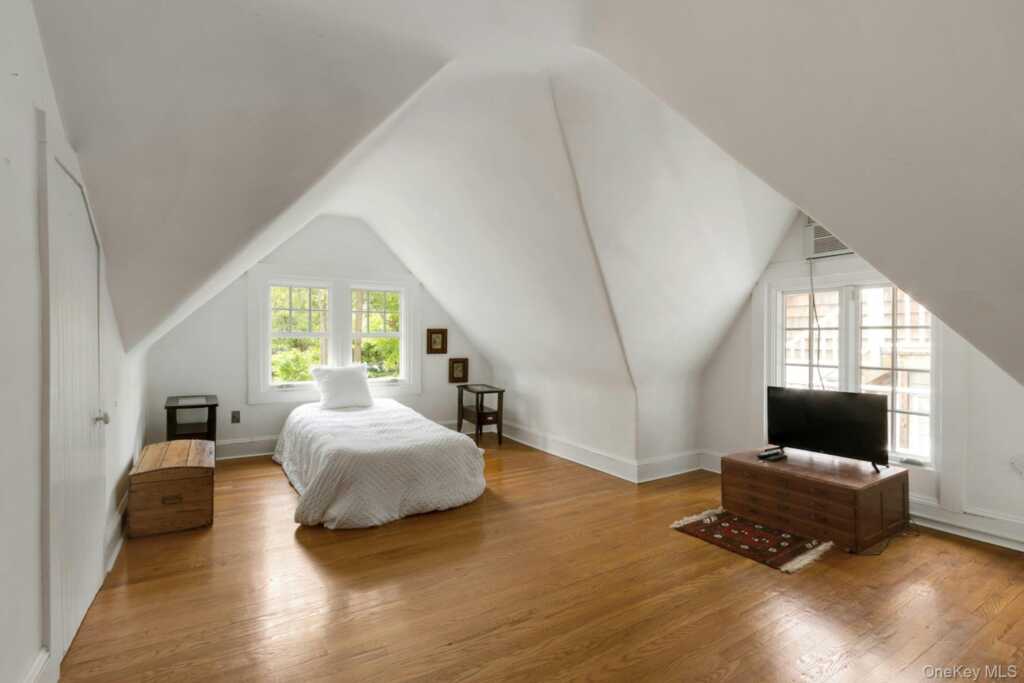 32 Laveta Place, Nyack, NY 10960 - Photo 22 of 50