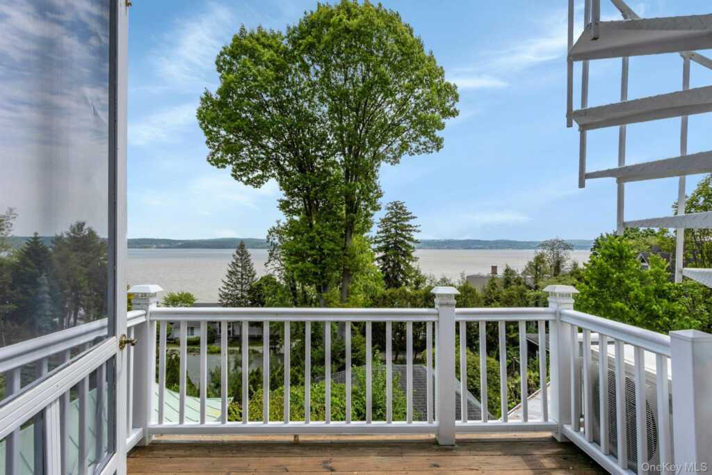 32 Laveta Place, Nyack, NY 10960 - Photo 29 of 50