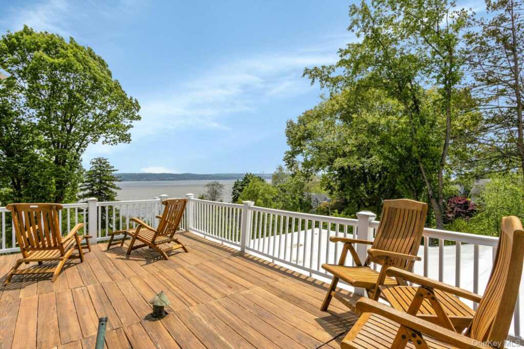 32 Laveta Place, Nyack, NY 10960 - Photo 32 of 50