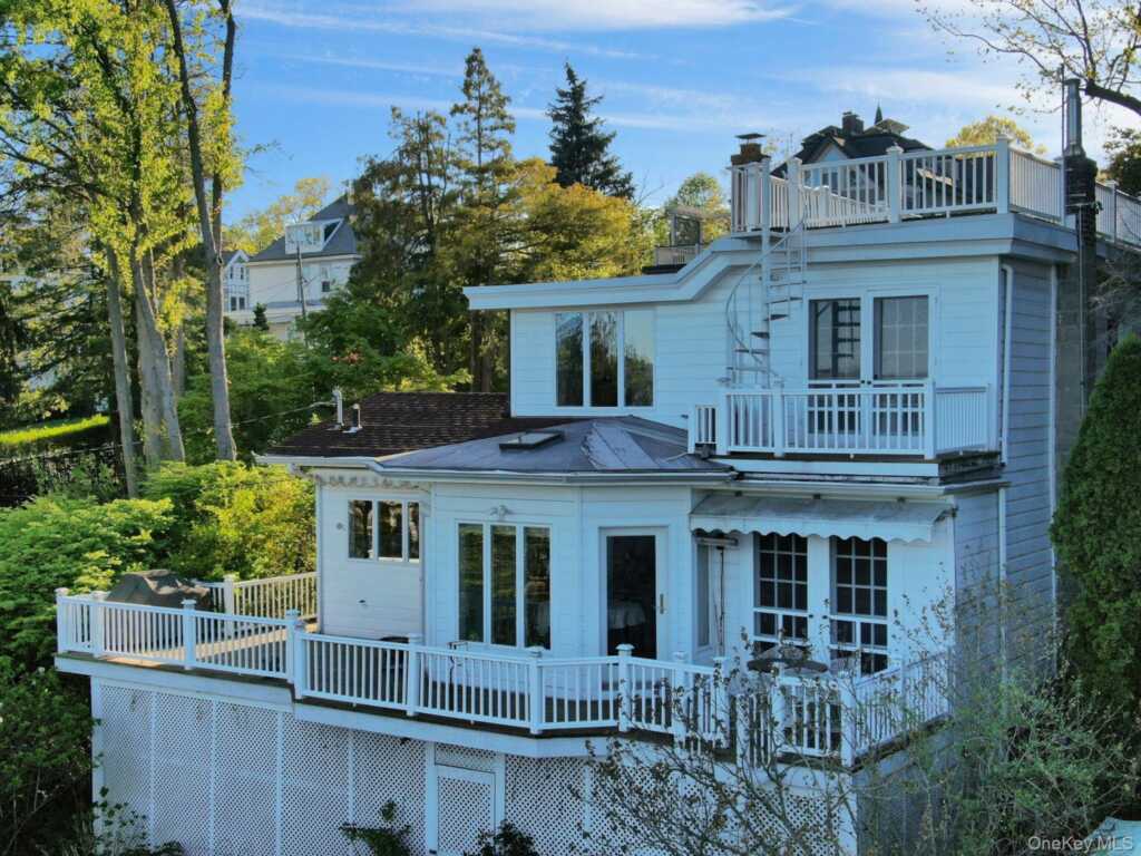 32 Laveta Place, Nyack, NY 10960 - Photo 35 of 50