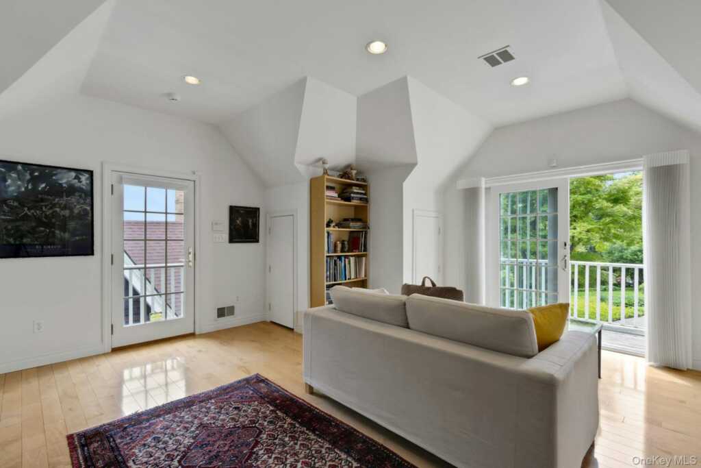 32 Laveta Place, Nyack, NY 10960 - Photo 44 of 50
