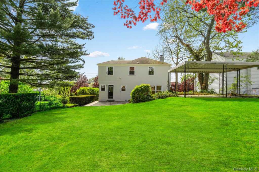 21 Keogh Lane, New Rochelle, NY 10805 - Photo 19 of 21