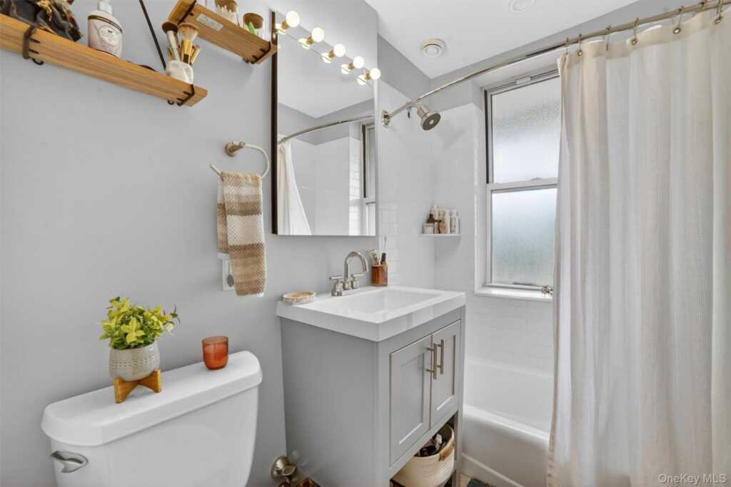 325 King Street, Unit #4L, Rye, NY 10573 - Photo 15 of 23