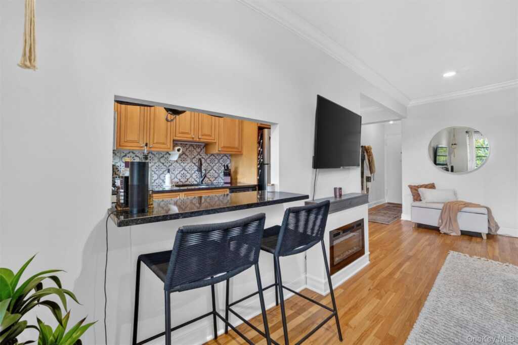 325 King Street, Unit #4L, Rye, NY 10573 - Photo 9 of 23