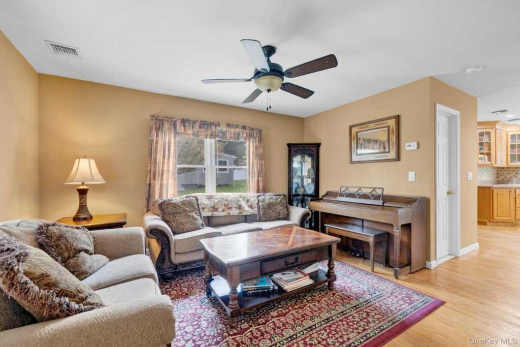 39 Lindbergh Lane, New City, NY 10956 - Photo 19 of 43