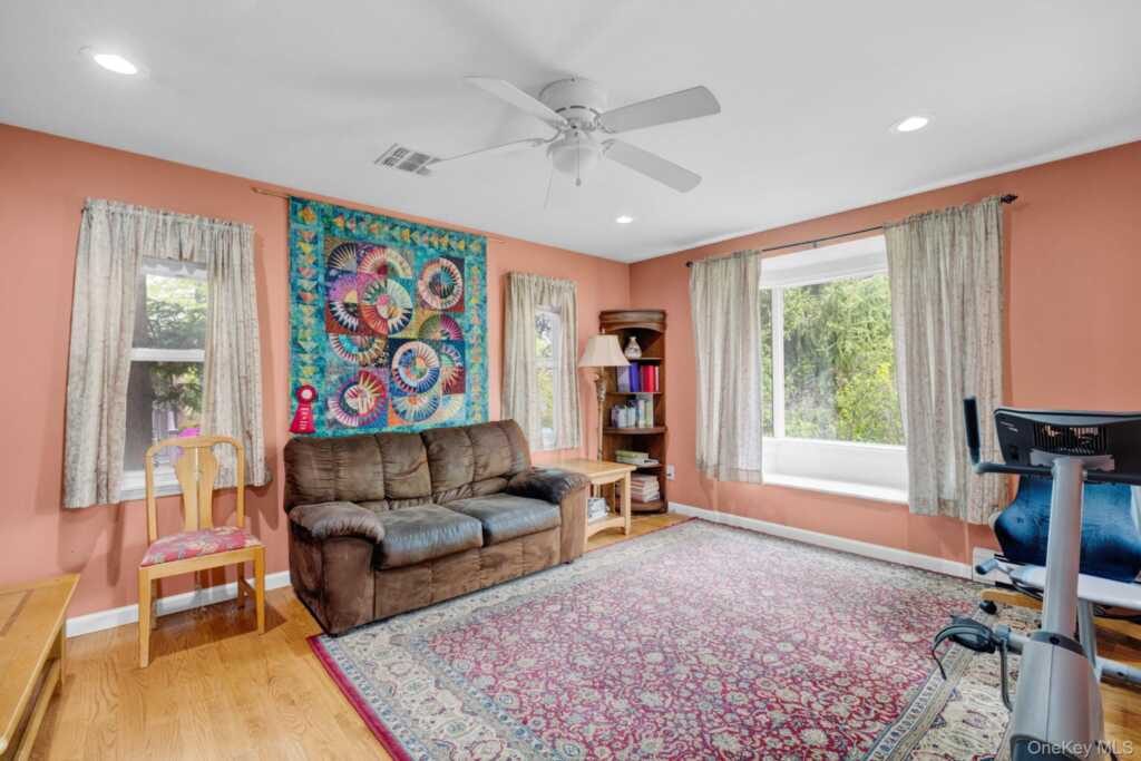 39 Lindbergh Lane, New City, NY 10956 - Photo 20 of 43