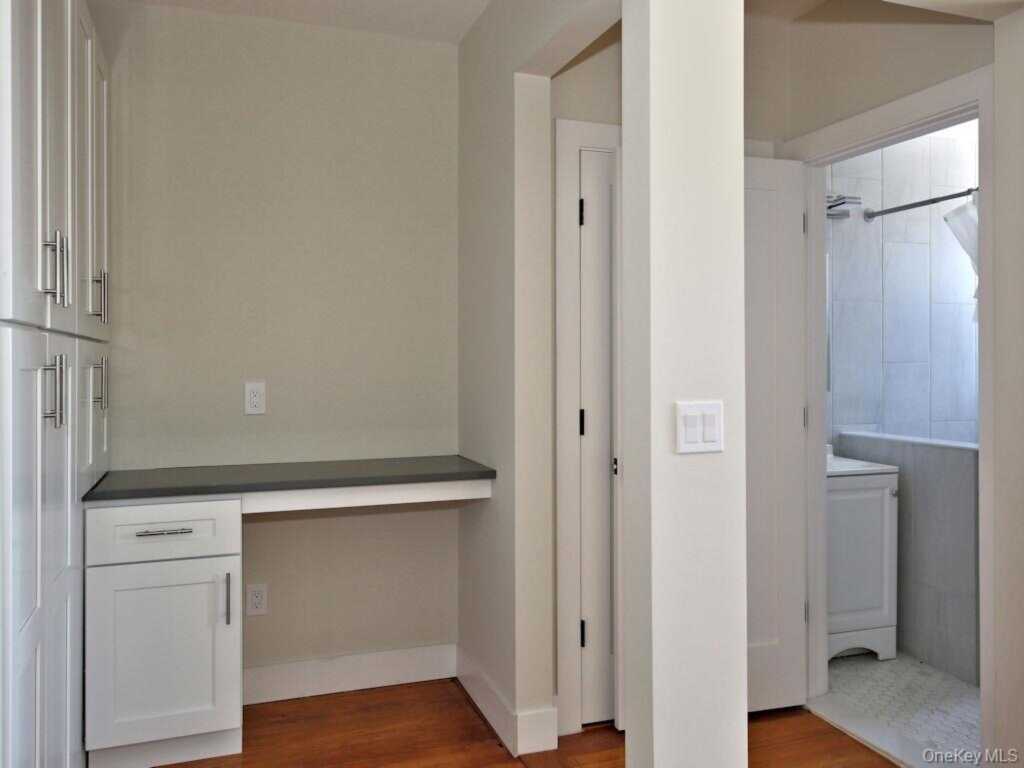 130 Centre Avenue, Unit #4B, New Rochelle, NY 10805 - Photo 5 of 11