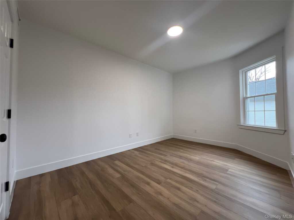 27-29 Purchase Street, Rye, NY 10580 - Photo 9 of 12