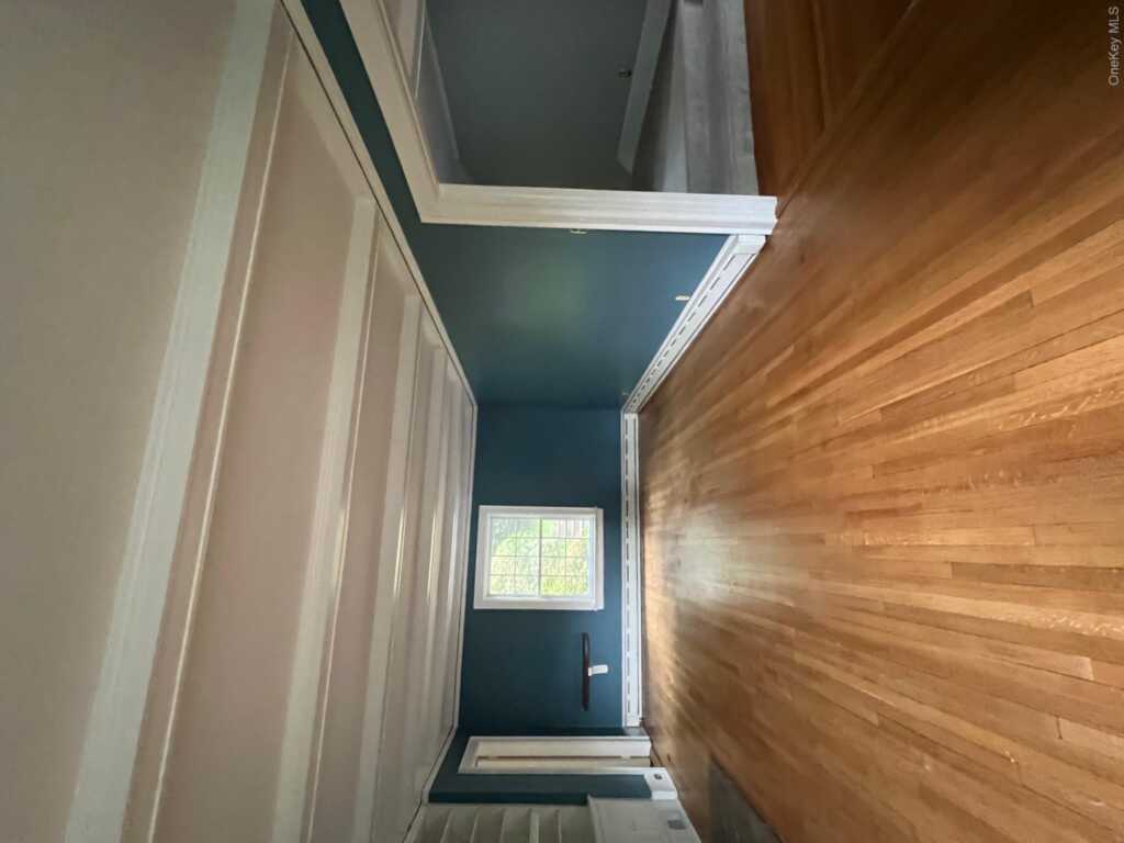 246 Beechmont Drive, New Rochelle, NY 10804 - Photo 15 of 17