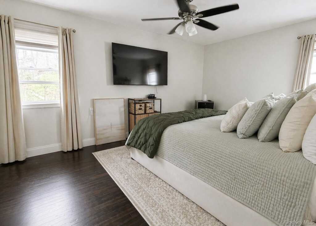 1016 Jefferson Avenue, Unit #Right, Rye, NY 10543 - Photo 14 of 17