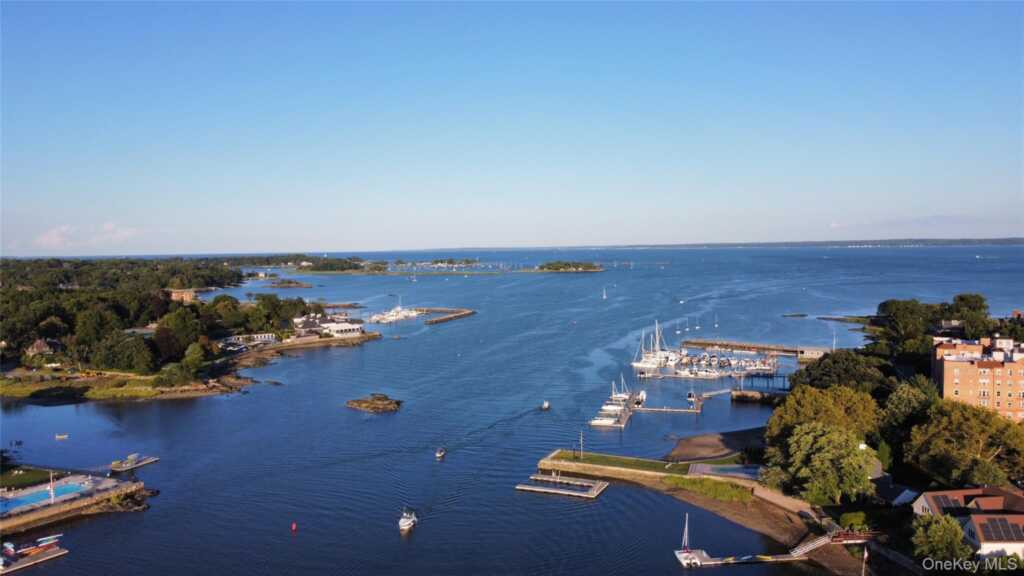 1016 Jefferson Avenue, Unit #Right, Rye, NY 10543 - Photo 16 of 17