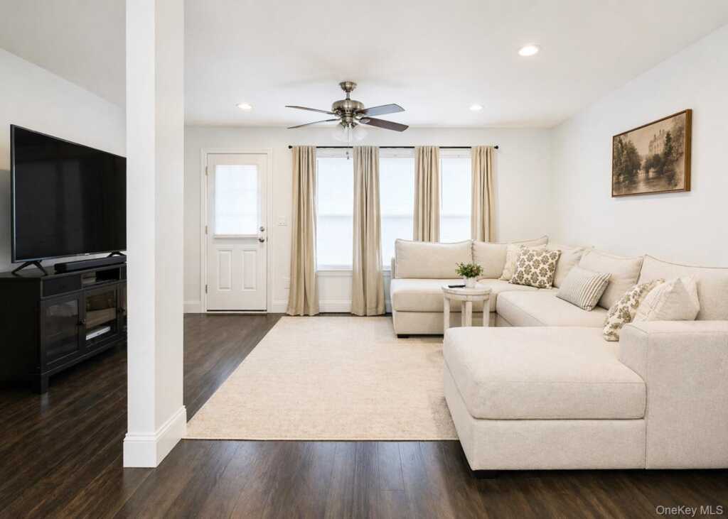 1016 Jefferson Avenue, Unit #Right, Rye, NY 10543 - Photo 7 of 17