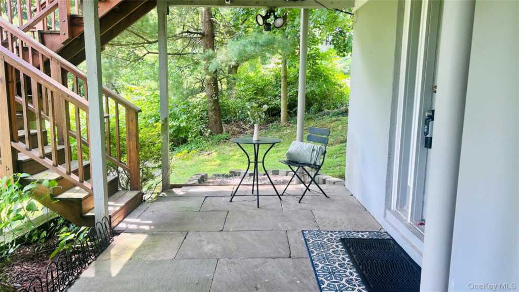 1095 Route 9W, Nyack, NY 10960 - Photo 9 of 13