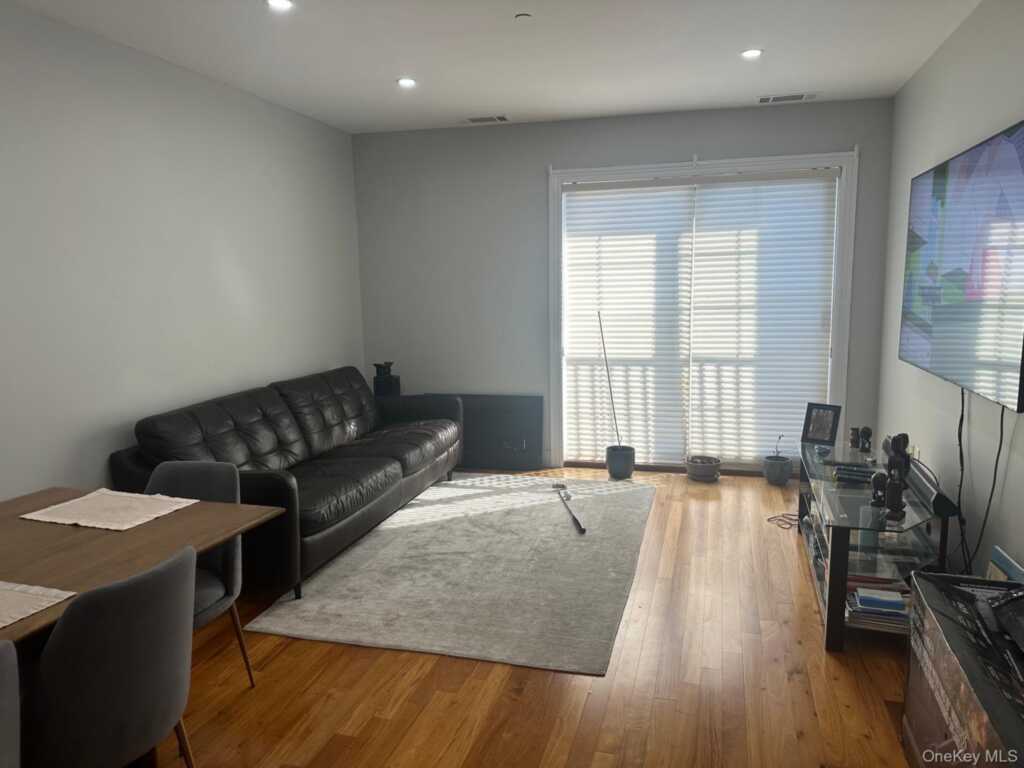 543 Main Street, Unit #501, New Rochelle, NY 10801 - Photo 22 of 31