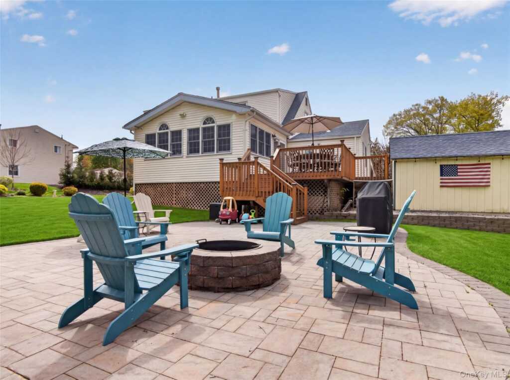 21 Foxcroft Drive, Nanuet, NY 10954 - Photo 39 of 47