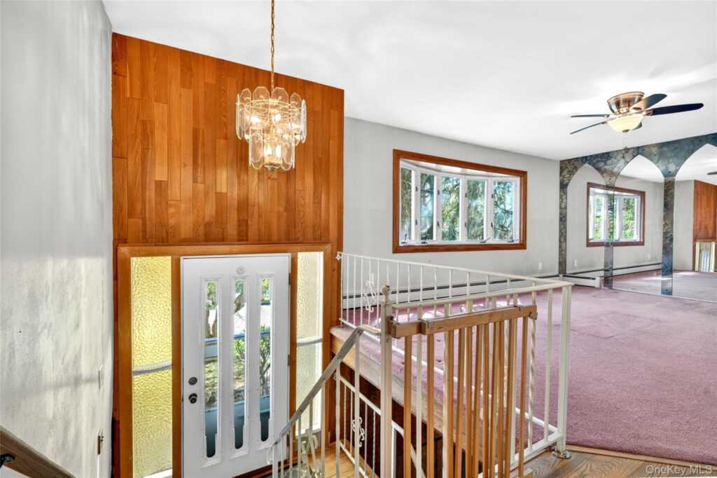27 Hastings Lane, Stony Point, NY 10980 - Photo 4 of 32