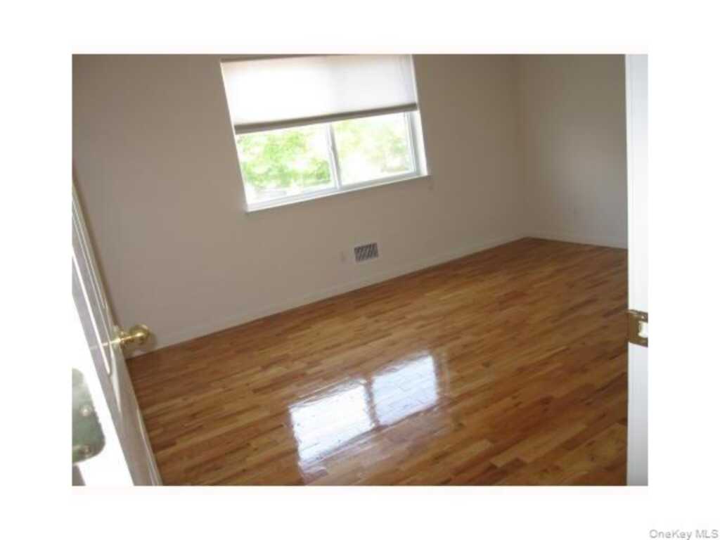 25 College Avenue, Unit #512, Nanuet, NY 10954 - Photo 2 of 24