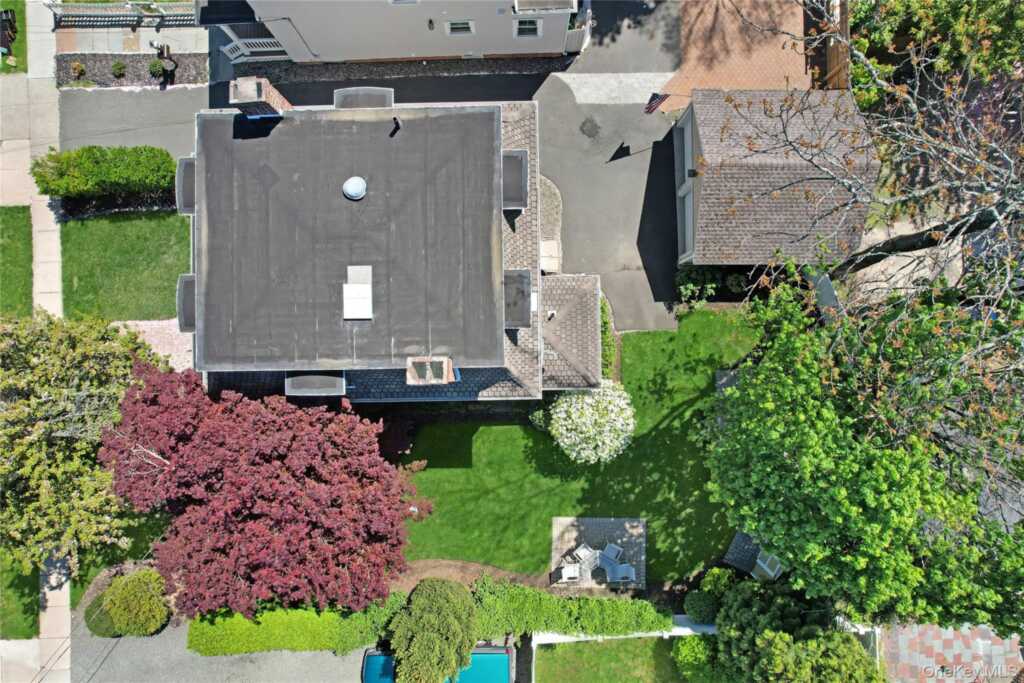 231 High Avenue, Nyack, NY 10960 - Photo 3 of 48