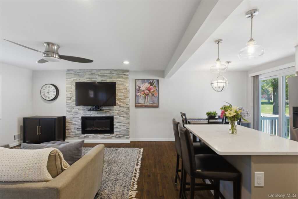 20 Glenside Drive, New City, NY 10956 - Photo 10 of 33