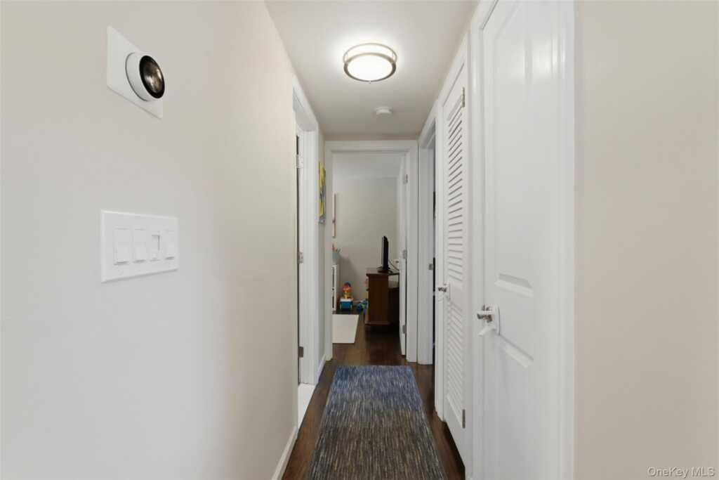 20 Glenside Drive, New City, NY 10956 - Photo 17 of 33