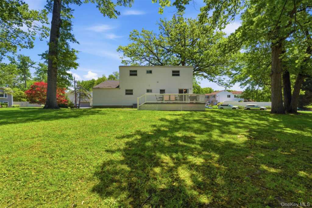 20 Glenside Drive, New City, NY 10956 - Photo 28 of 33