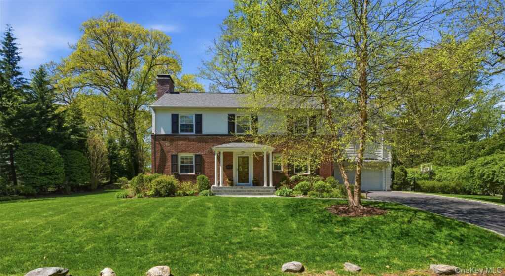 136 Devonshire Road, New Rochelle, NY 10538