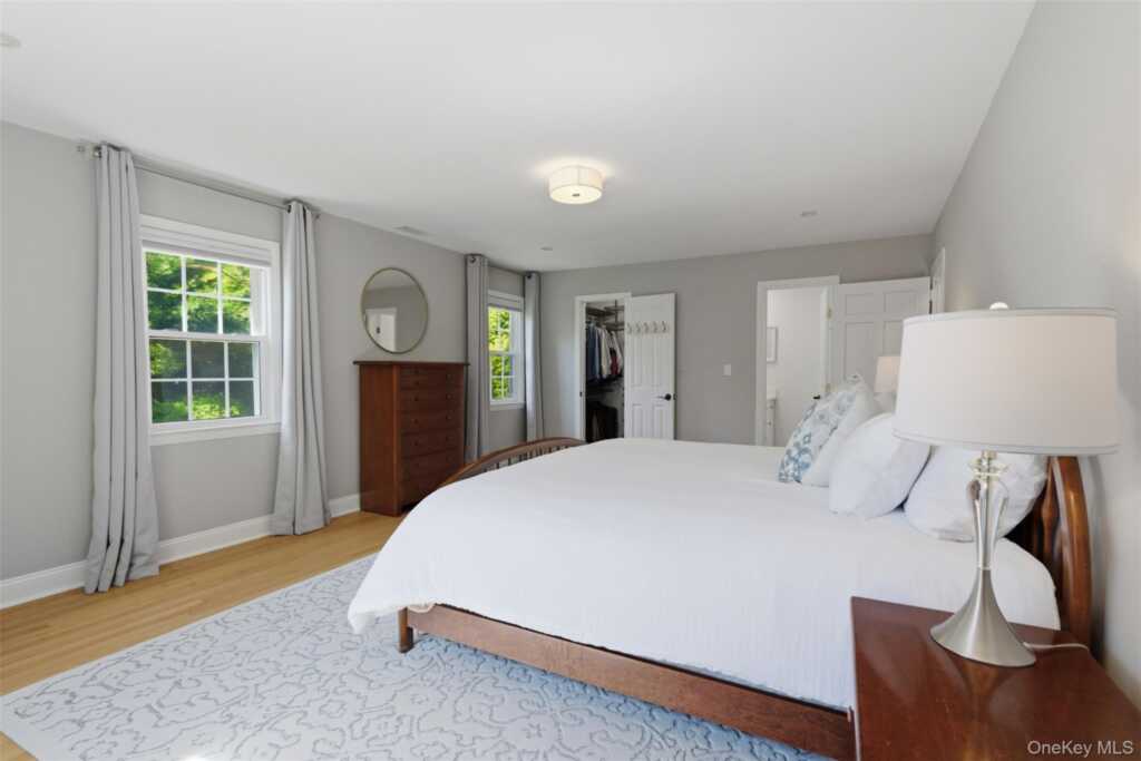 136 Devonshire Road, New Rochelle, NY 10538 - Photo 16 of 34
