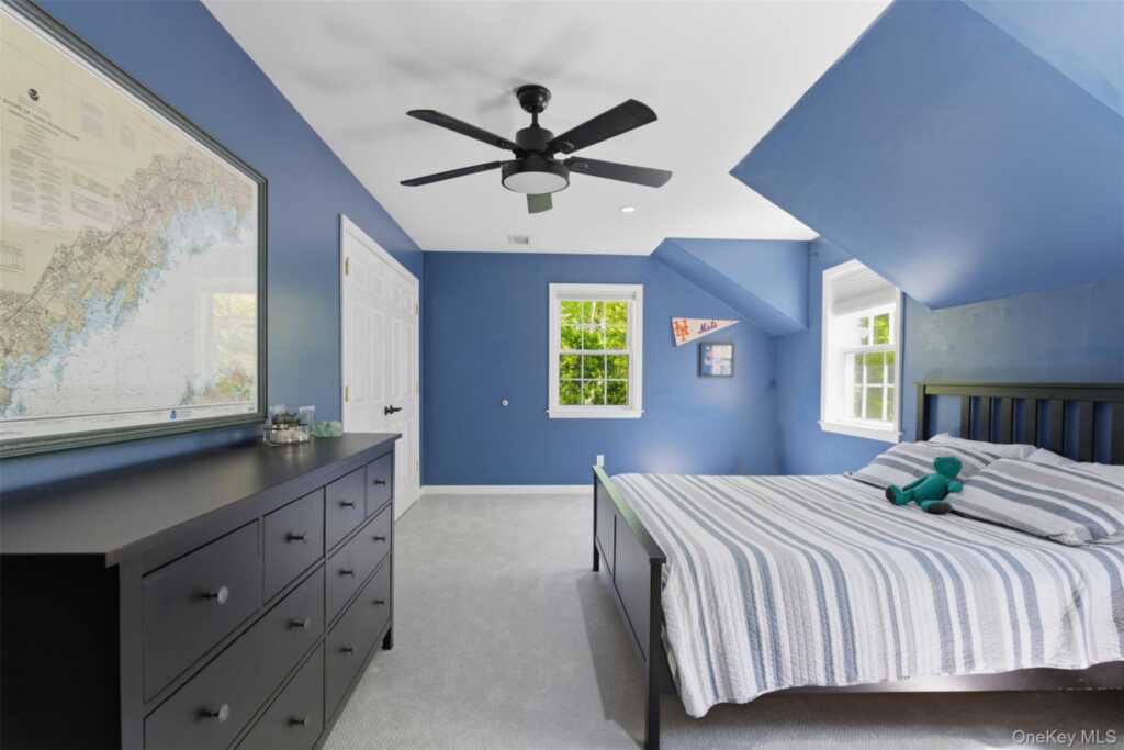 136 Devonshire Road, New Rochelle, NY 10538 - Photo 23 of 34