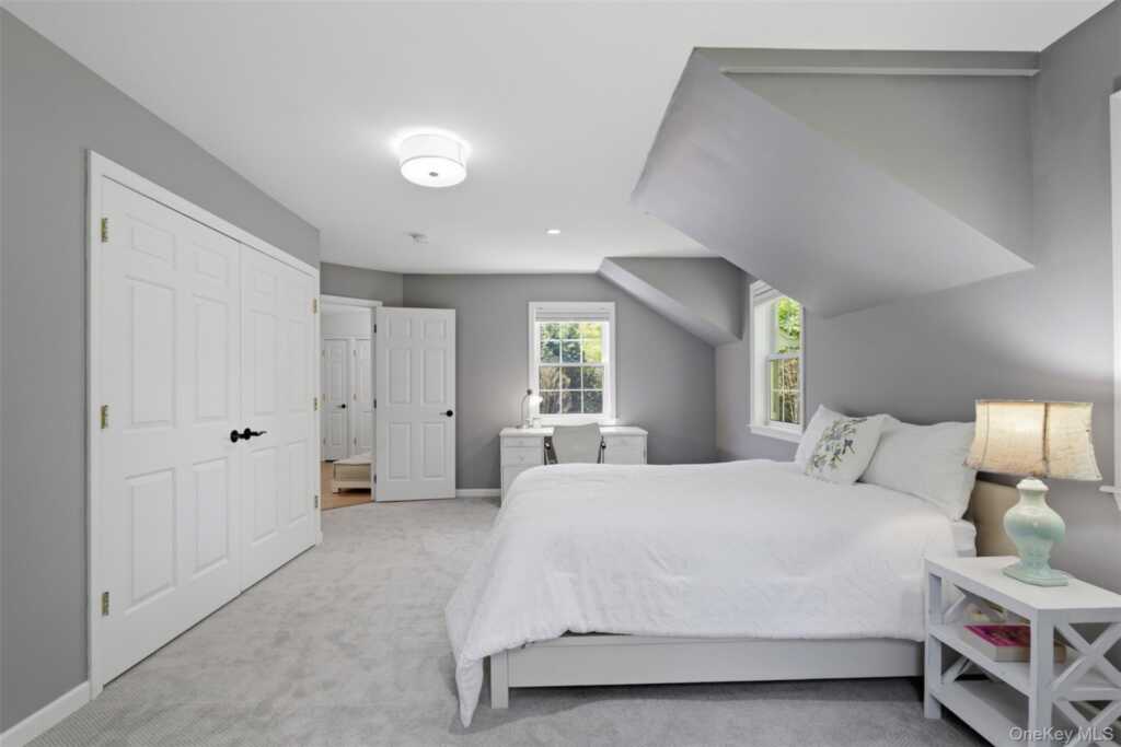 136 Devonshire Road, New Rochelle, NY 10538 - Photo 26 of 34