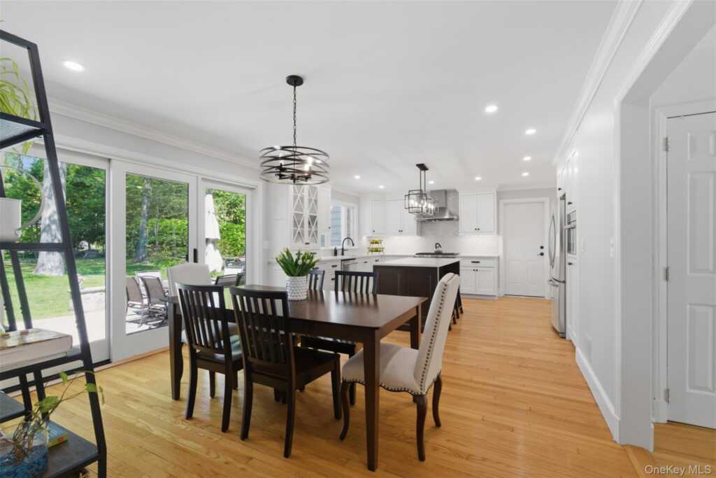 136 Devonshire Road, New Rochelle, NY 10538 - Photo 8 of 34