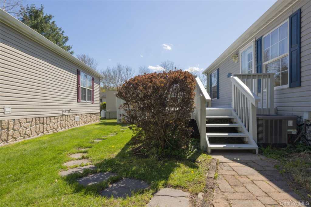 39 Cedar Flats Road, Stony Point, NY 10980 - Photo 12 of 28