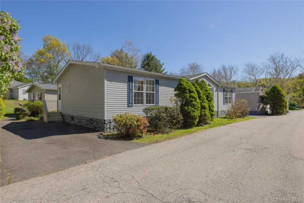 39 Cedar Flats Road, Stony Point, NY 10980 - Photo 5 of 28